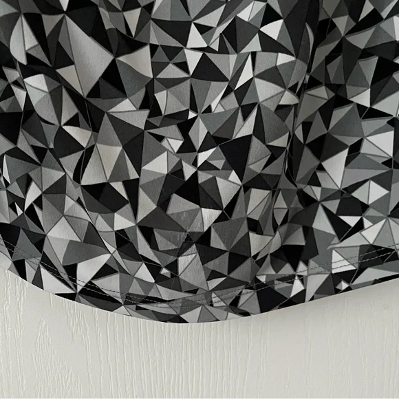 CALVIN KLEIN Sleeveless Cowl Neck  Blouse Size: Medium - Picture 5 of 8